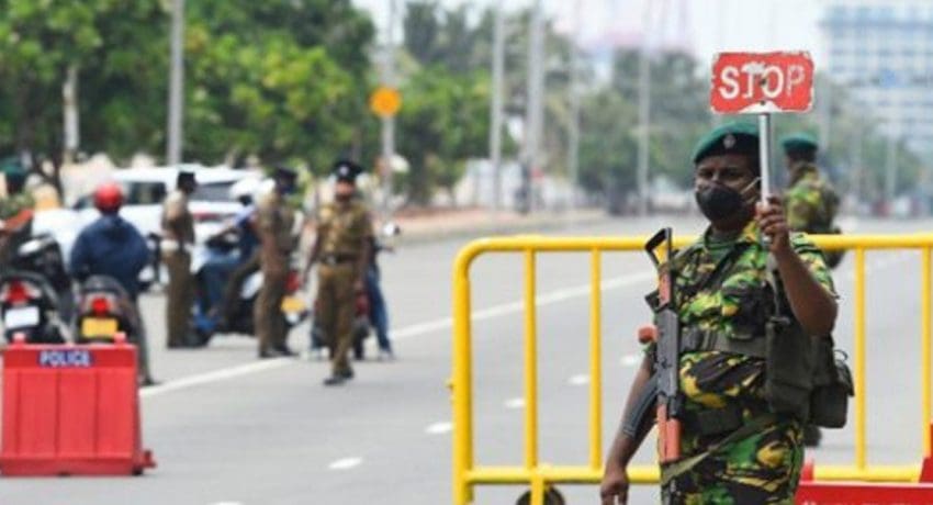 80ebcdee 238a226f curfew guard