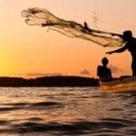 தொழிலுக்கு சென்ற மீனவர் மாயம்!!