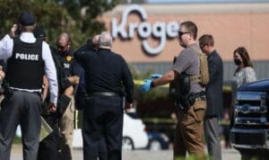 at least one dead several injured in tennessee store shootingdddd