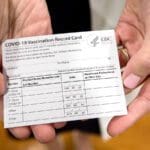 தடுப்பூசி அட்டை ee