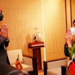 ஹனா சிங்கர் eee