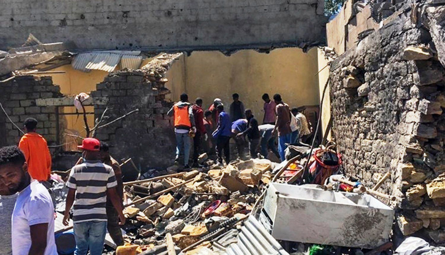 c386dd32 c27b 42aa 8fb6 c4e5477b1ce6