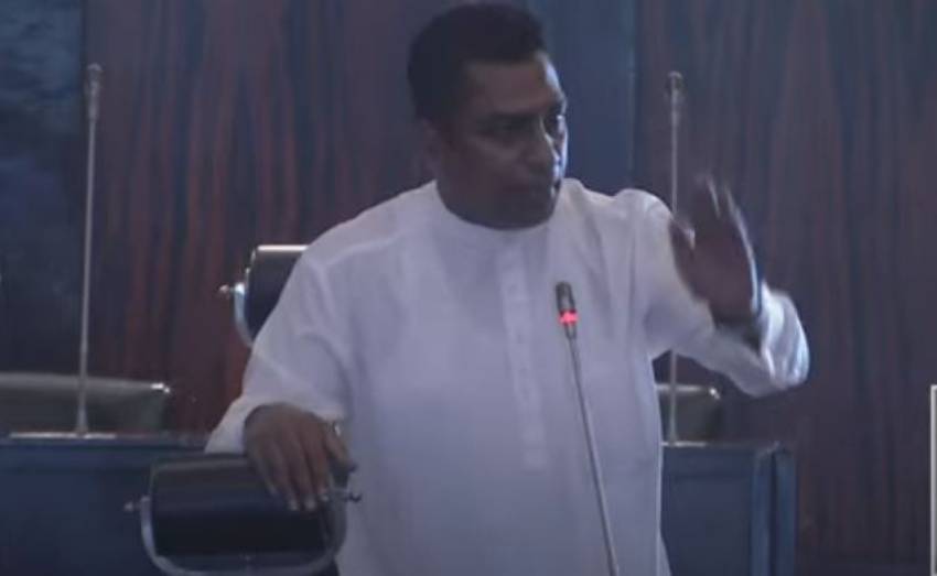 Tissa Kuttiyarachchi 1