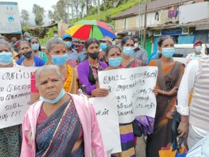 பொருட்களின் விலையை உடன் குறைக்குக!! - அரசுக்கு எதிராக திரண்ட மக்கள் 7 WhatsApp Image 2021 11 07 at 1.29.28 PM