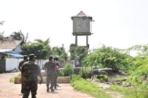 தகர்க்கப்பட்ட பாரிய நீர்த்தாங்கி: அரிய வகை உயிரினம் மீட்பு! 5 WhatsApp Image 2021 11 15 at 6.19.22 PM