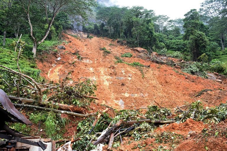 sri lanka landslide 768x512 1