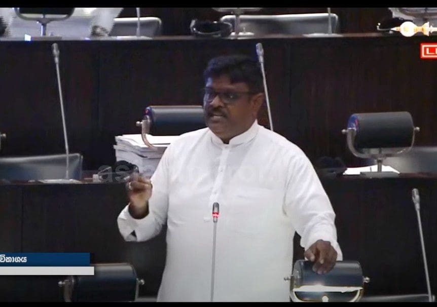 8b4dfecf8de4c5a7f68822318193795c M