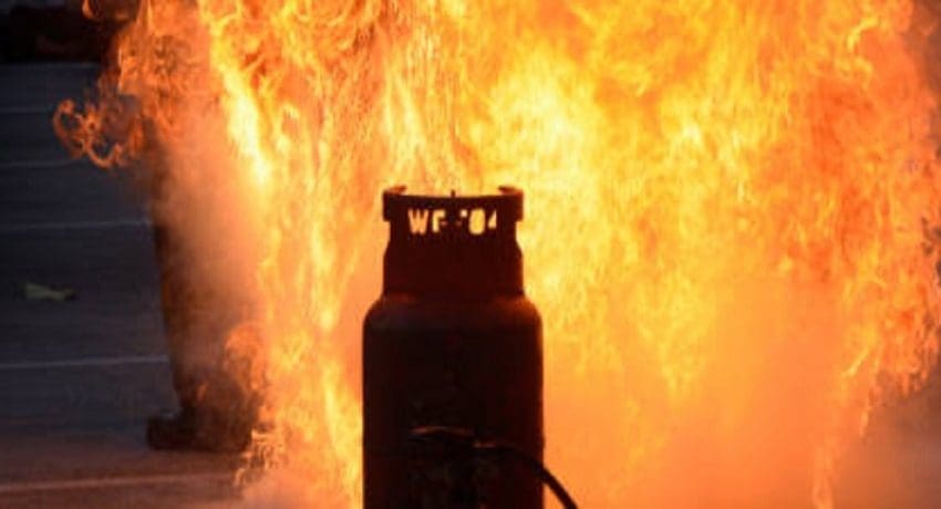 9c885b8d 8ff1b866 7cbc835a cylinder explosion