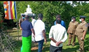 அம்பாறையில் குடியேறிய புத்தர் இன்று மாயமானார்! 4 Buddha 01