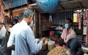 யாழில் சம்பிக்க ரணவக்க: வர்த்தகர்களுடனும் கலந்துரையாடல் (படங்கள்) 5 Champika 02
