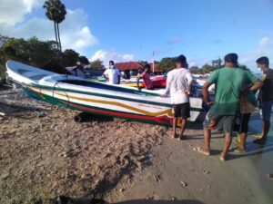 மாதகலில் கடற்படையின் படகு மோதி மீனவர் உயிரிழப்பு! 12 IMG 20220111 WA0004