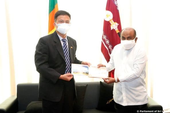 d23fc577 8aa1 42b9 8c29 4a04c43265b1