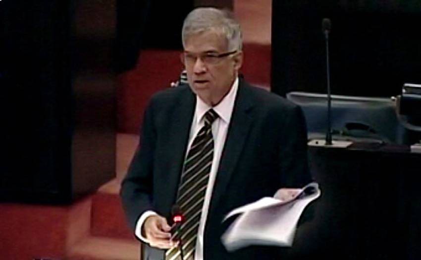 ranil wickremesinghe at parliament