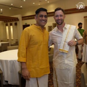 பிரபல CSK வீரருக்கு 'தமிழ்' முறைப்படி திருமண கொண்டாட்டம் : வேட்டி - சட்டையுடன் கலக்கும் வீரர்கள் 10 278662203 4747675218689029 2247347868615638626 n