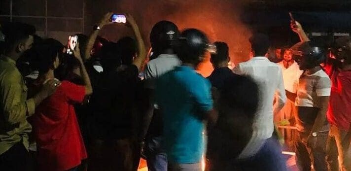 நஸீரின் ஏறாவூர் காரியாலயமும் வீடும் தீக்கிரை e1652242111860