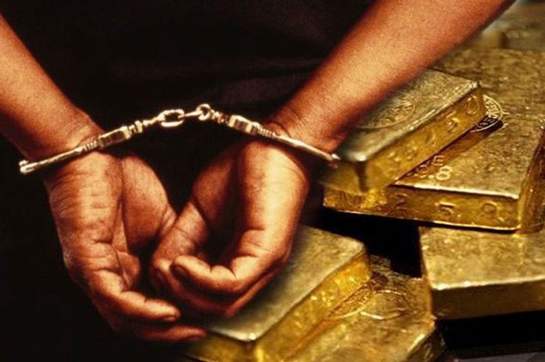 தங்கத்துடன் கைது 1