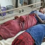 தொழிலாளர்கள் வைத்தியசாலையில் e1651931584968