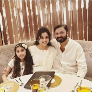 நடிகை மீனாவின் கணவர் திடீர் உயிரிழப்பு! 5 290826163 7752781678127422 2891382893175538983 n