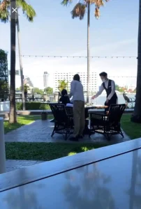 d53112f2 275e 4529 8bbc 030381be99ad