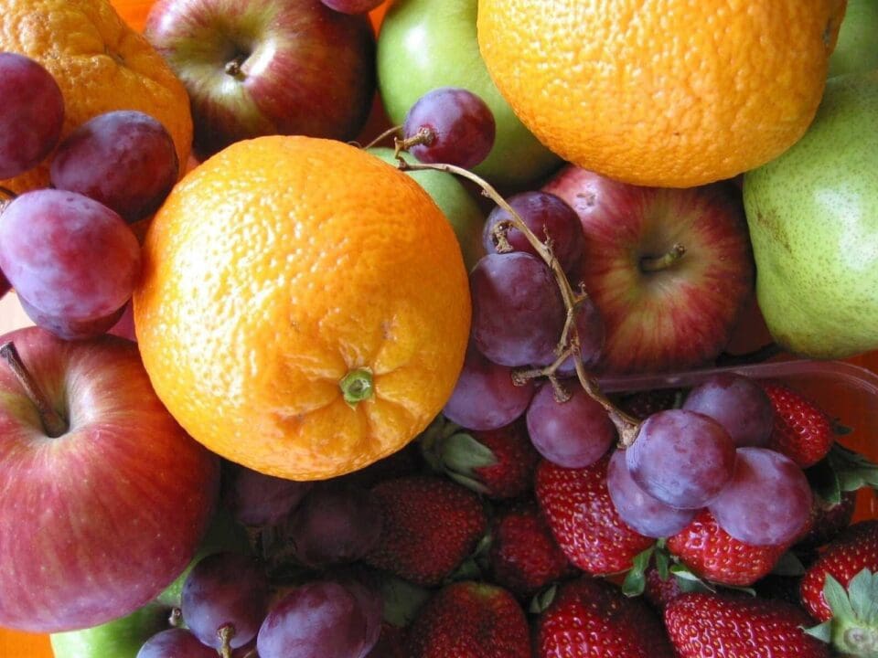 Orange Grapes and Apple Fruits Wallpapers