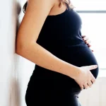 pregnant lady ss 17 927x617 1