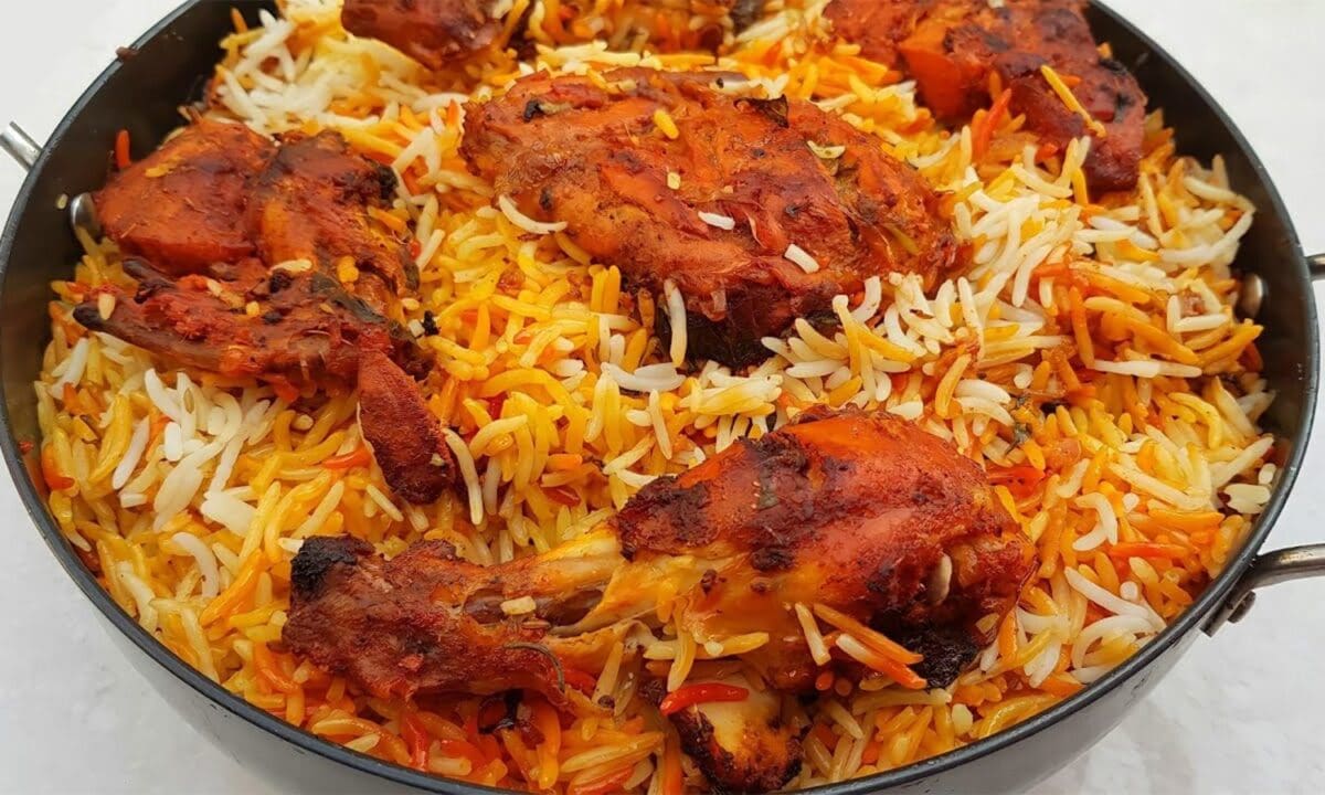 1780522 tandoori chicken biryani