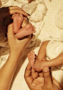 நயன் - விக்கி தம்பதிக்கு இரட்டை குழந்தைகள் - குவியும் வாழ்த்துக்கள் 3 310651194 470188615131152 1183173948221159133 n