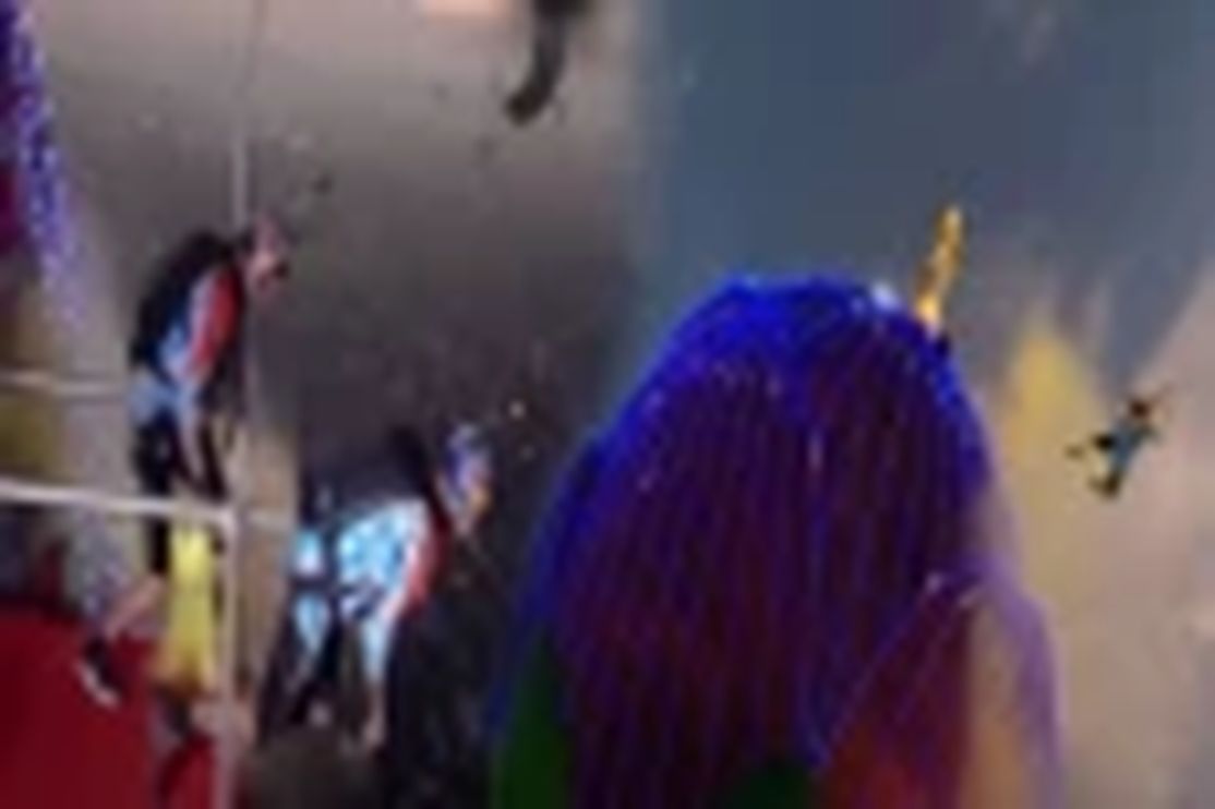 HHhrnYY2XRX77DFwd4kV 1