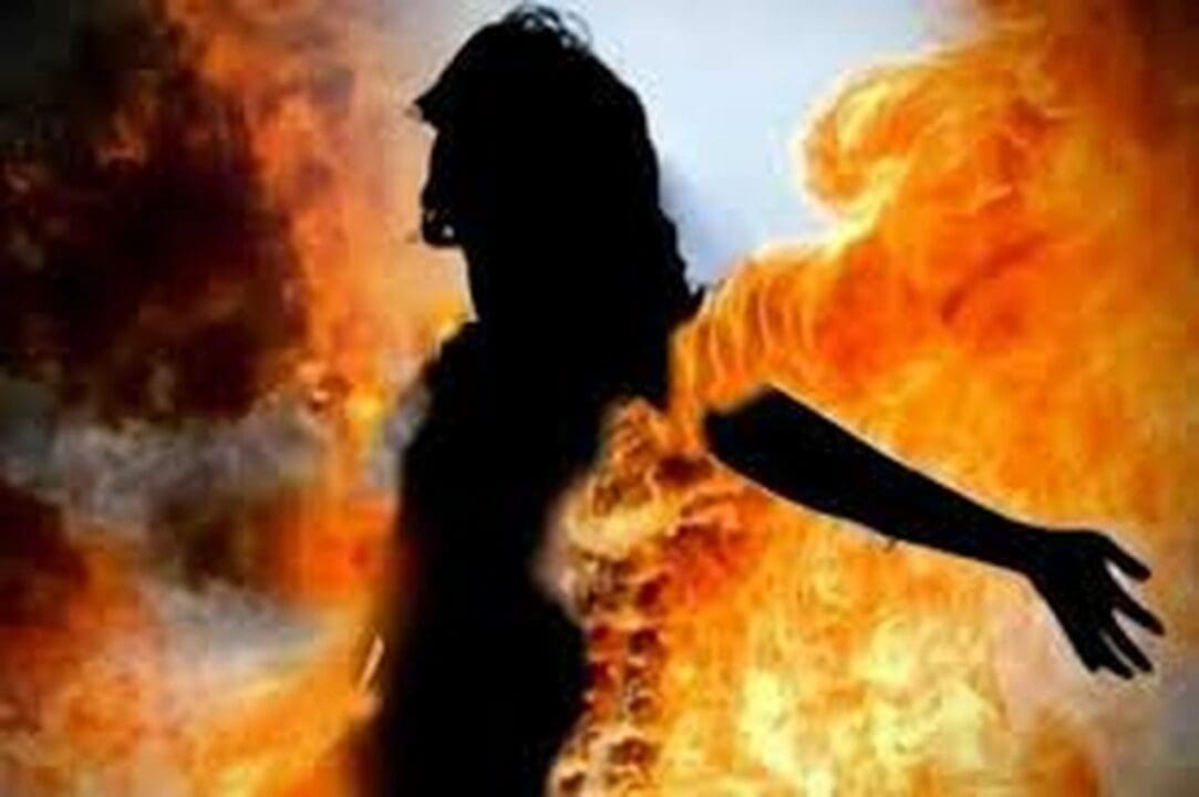 0jgENznwruyC9ue9IYyF 1