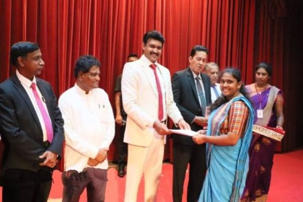 OApLPfd9hGYgOEiAVOMj 1