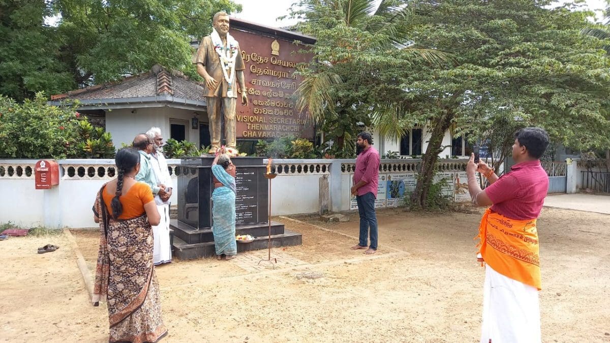 23 649841447cb49 scaled