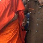 போதையில் பௌத்த பிக்கு