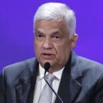 ரணிலின் கதிரையைச் சுற்றி மொட்டுக் கட்சியினர்