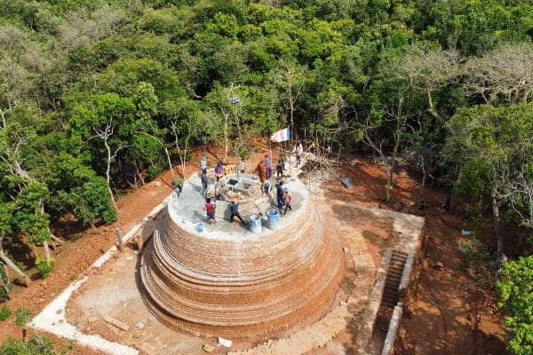 குருந்தூர்மலையில் தொடர்ந்து மீறப்படும் நீதிமன்ற உத்தரவு: வெளியான ஆதாரம்