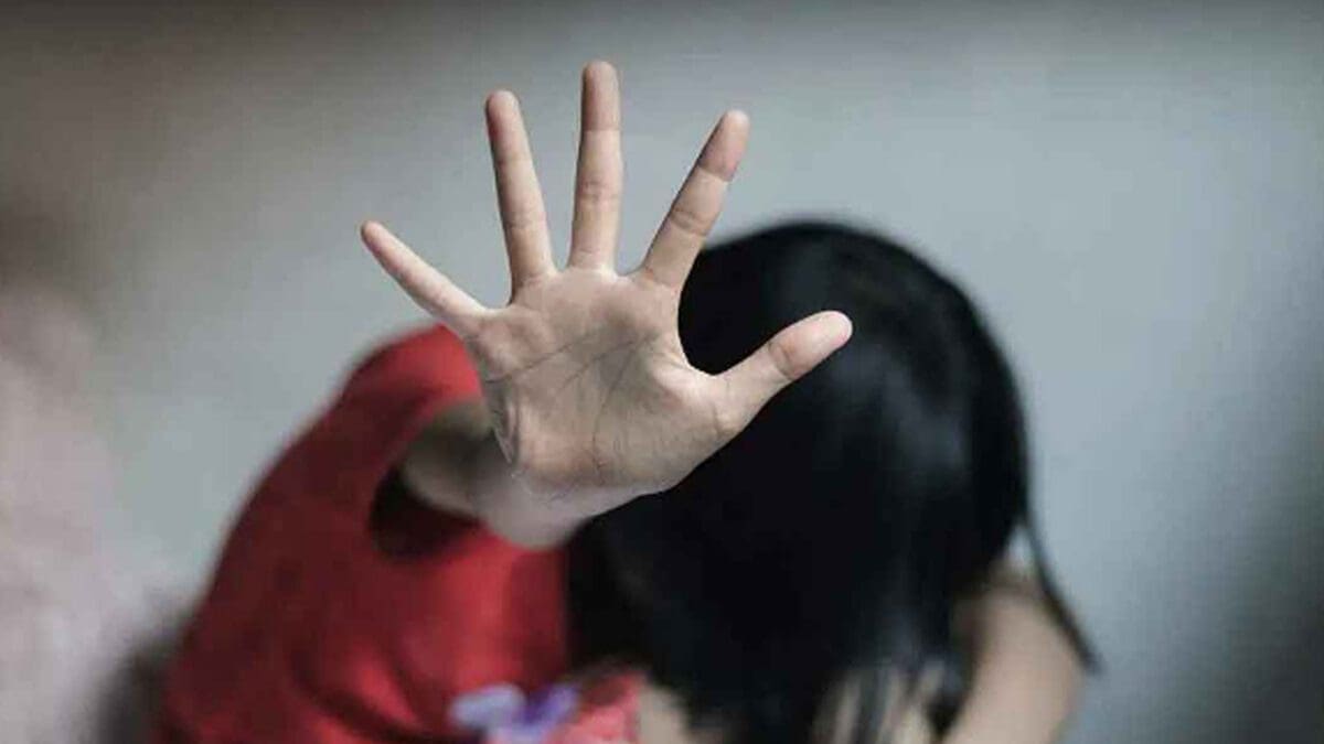 சிறுமியை பாலியல் வன்புணர்வு செய்த சிறுவனின் நிலை