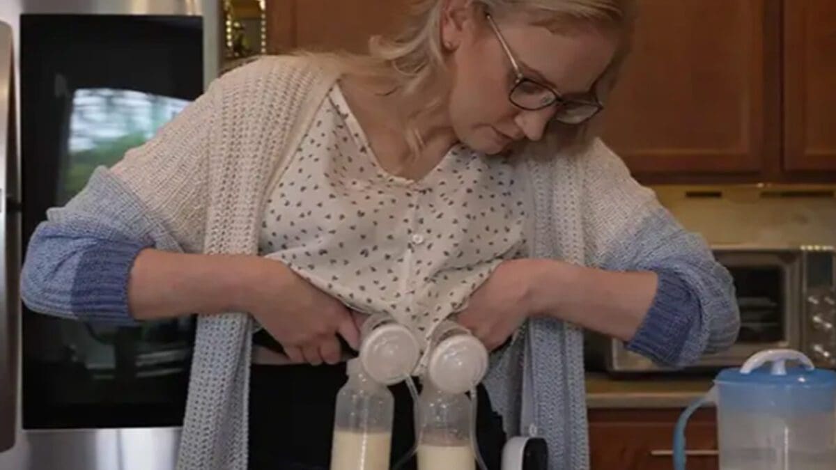 1600 லிட்டர் தாய்ப்பால் தானம்!! உதவிய சாதனை பெண்