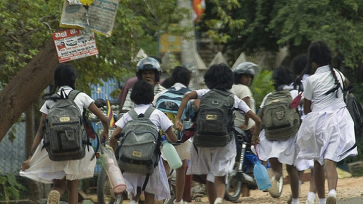 பாடசாலை விடுமுறை தொடர்பில் அறிவிப்பு