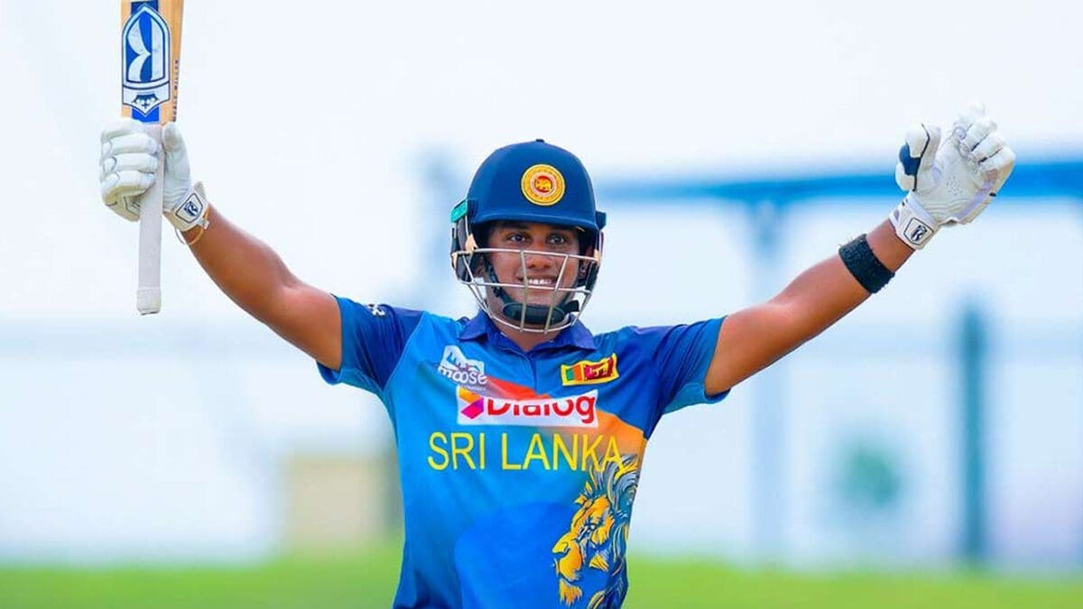 இலங்கை மகளிர் கிரிக்கெட் அணி தலைவி புதிய சாதனை