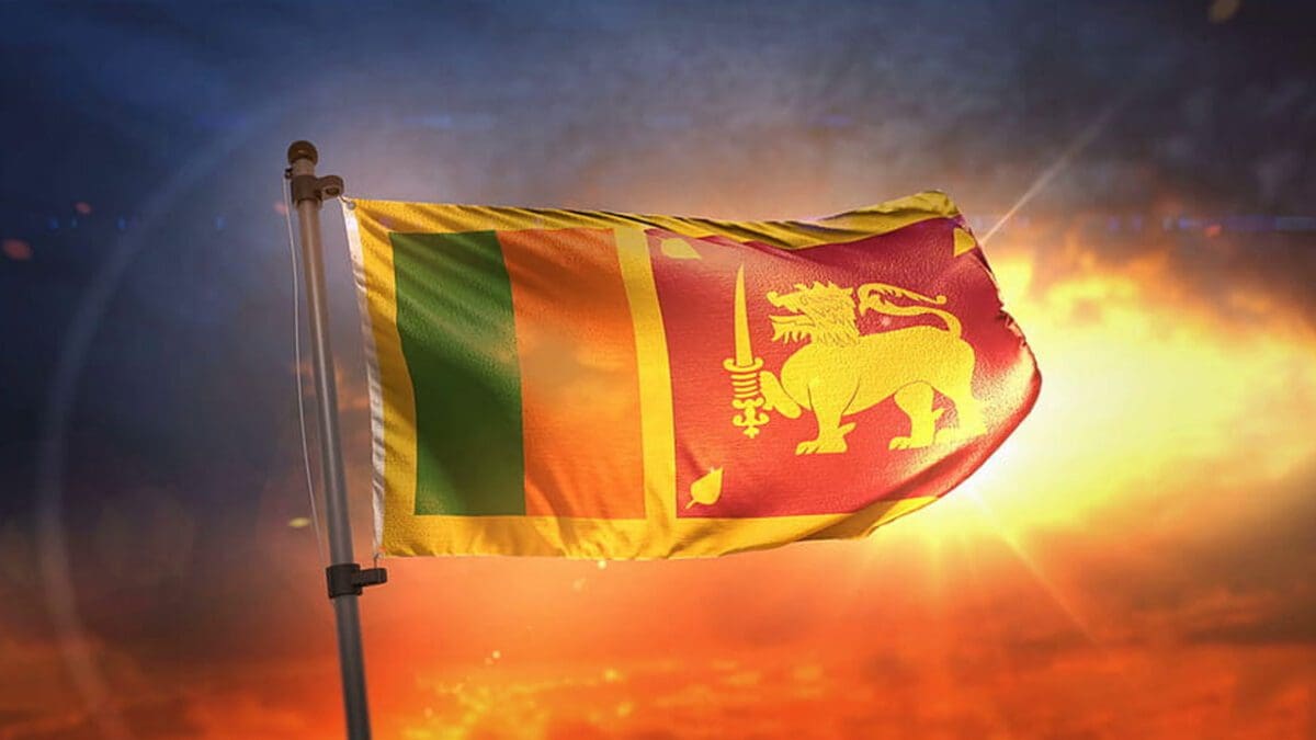 சரிவடையும் நாட்டின் பொருளாதாரம்