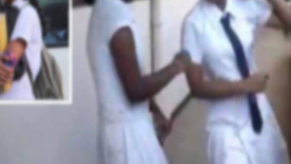 தவறான முடிவினால் பாடசாலை மாணவி உயிரிழப்பு!