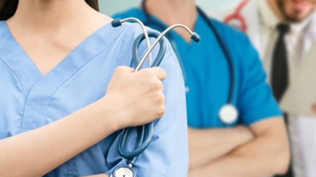 பயங்கரவாதமாக மாறியுள்ள சுகாதாரத்துறை