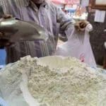 அத்தியாவசிய உணவுப்பொருளின் விலை குறைப்பு