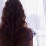 பெண்ணை தாக்கி காயப்படுத்திய கிளிநொச்சி பொலிஸ் கான்ஸ்டபிளுக்கு நேர்ந்த கதி!