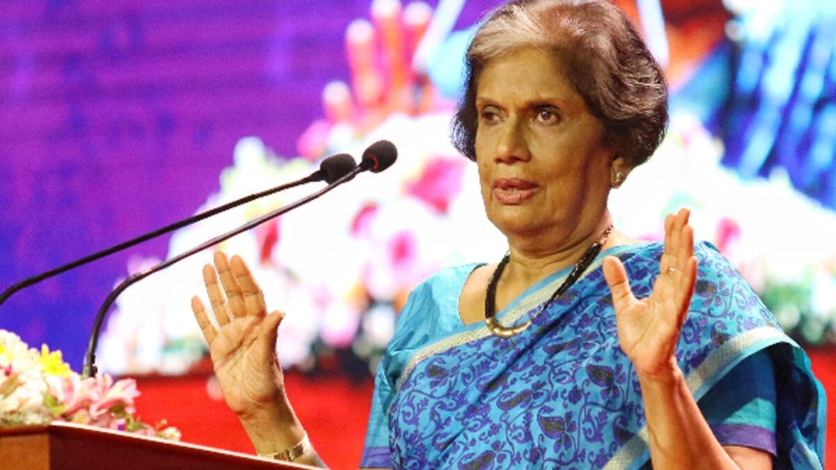 பொலிஸார் மீது சந்திரிகா சீற்றம்