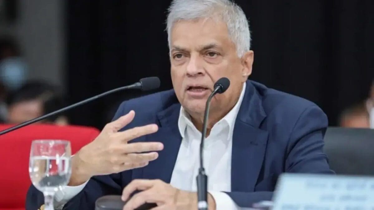 முன்னாள் ஜனாதிபதிகள் தொடர்பில் ரணிலின் அதிரடி