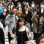 ஜப்பானில் வீழ்ச்சி கண்ட மக்கள் தொகை