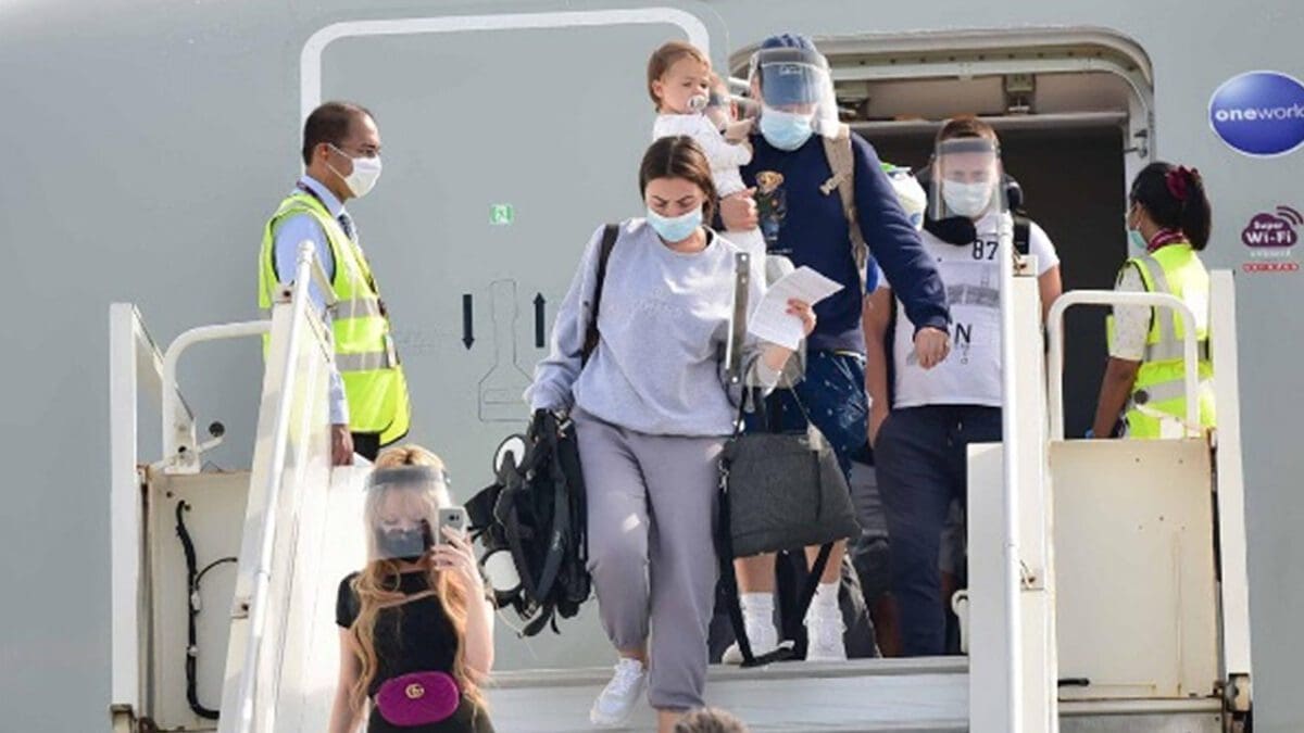 ஜூலையில் வந்து குவிந்த சுற்றுலா பயணிகள்