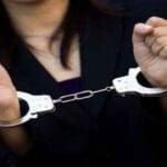 கட்டுநாயக்கவில் மோசமான செயலில் ஈடுபட்ட இளம் பெண்