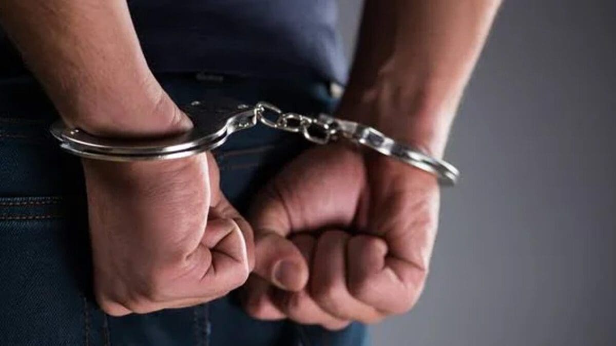 கேரள கஞ்சாவுடன் இருவர் கைது