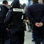 பிரான்ஸ் தலைநகரில் வித்தியாசமான முறையில் திருட்டு: ஐவர் கைது